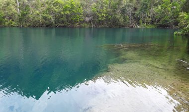 Lagoa Azul em Serra do Navio: um verdadeiro cartão postal
