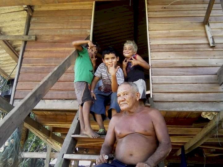 Elifaz Oliveira Magave 77 Anos, Nascido em 25 DE Abril de 1943