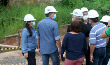 PREFEITO CARLOS SAMPAIO RECEBE A VISITA DO GOVERNADOR WALDEZ GÓES