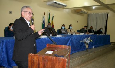 O PREFEITO CARLOS SAMPAIO PARTICIPA DA 1ª SESSÃO ORDINÁRIA DA CÂMARA MUNICIPAL DE AMAPÁ