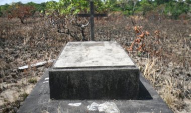 A SEPULTURA DE JOÃO FRANKLIN TÁVORA