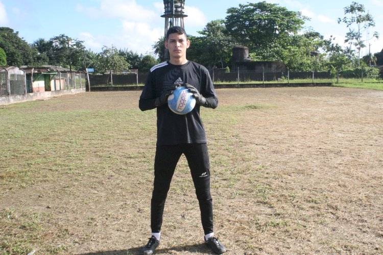 Goleiro de Amapá vai jogar no Trem Desportivo Clube   