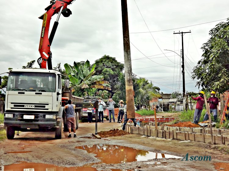 Realocação de Poste no bairro Bom Sossego