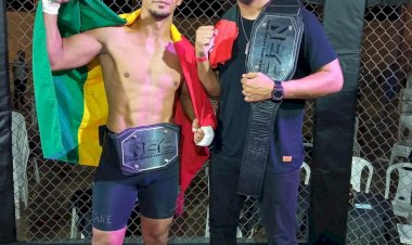 “Voltou o campeão voltou“,