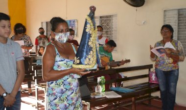 Essa terça-feira ,12, marcou o Dia de Nossa Senhora de Aparecida em Amapá.   