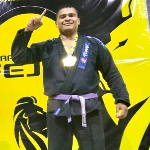 Atletas de jiu-jitsu de Amapá ganham medalhas em competição estadual