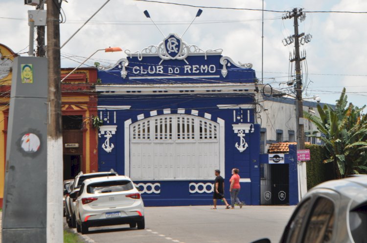 A cidade velha de Belém, prédios imponentes outros em ruínas que contam a história da cidade