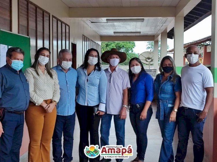 Aula inaugural do curso Tec. Em Zootecnia na UEAP região dos lagos   