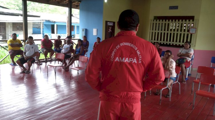 Reunião de pais e mestres determina as voltas as aulas na vila do Sucuriju