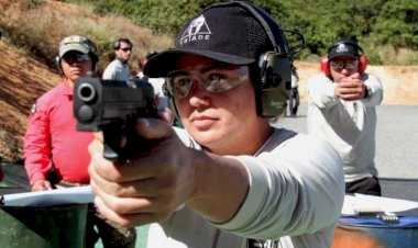 IAPEN ganha reforço com a formação da nova instrutora de armamento e tiro