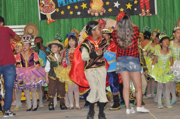 Quadrilha Pequeno Príncipe completa 18 anos formando quadrilheiros em Amapá.