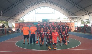 Seleção de Amapá estreia com derrota no Intermunicipal de vôlei de Pedra Branca