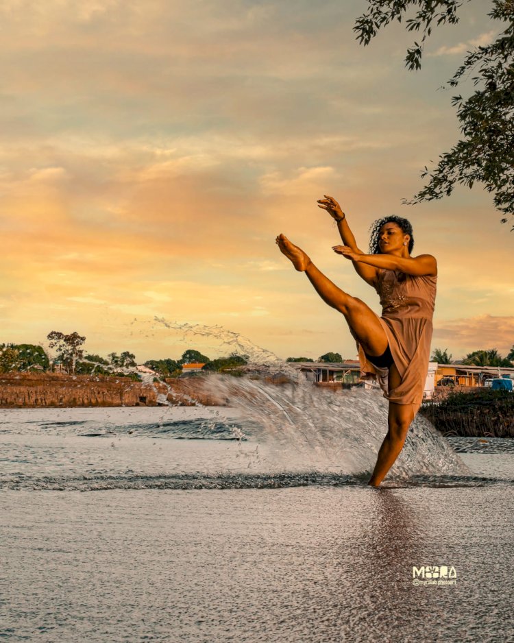 A Bailarina do Igarapé