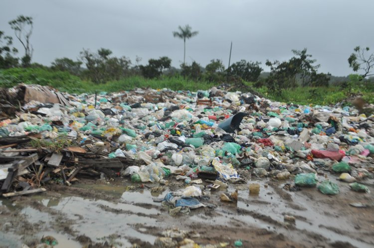 Desafios e Soluções: O Problema do Lixo nos Lixões