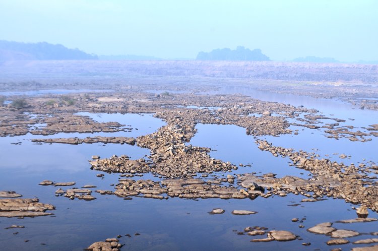 Desolação às Margens do Rio Araguari: Um Alerta para a Nossa Ação