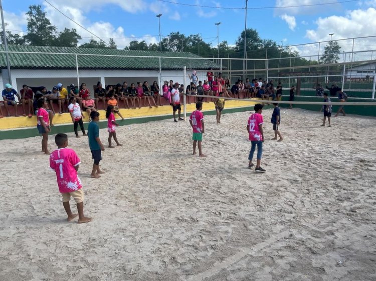Jogos Internos da Escola Maria Esmeralda em Amapá Reforçam Vínculos entre Alunos e Profissionais da Educação
