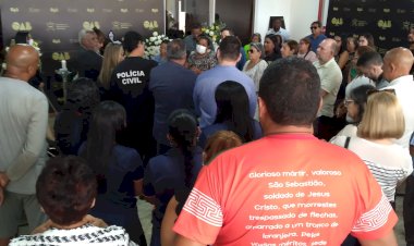 Emotiva Despedida na OAB: Delegados e Familiares Rendem Tributo à Delegada Janete Picanço