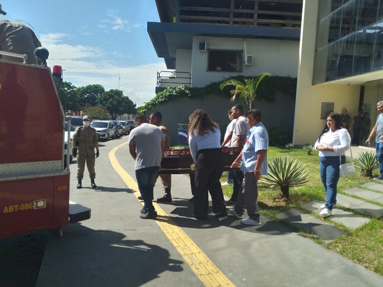 Emotiva Despedida na OAB: Delegados e Familiares Rendem Tributo à Delegada Janete Picanço