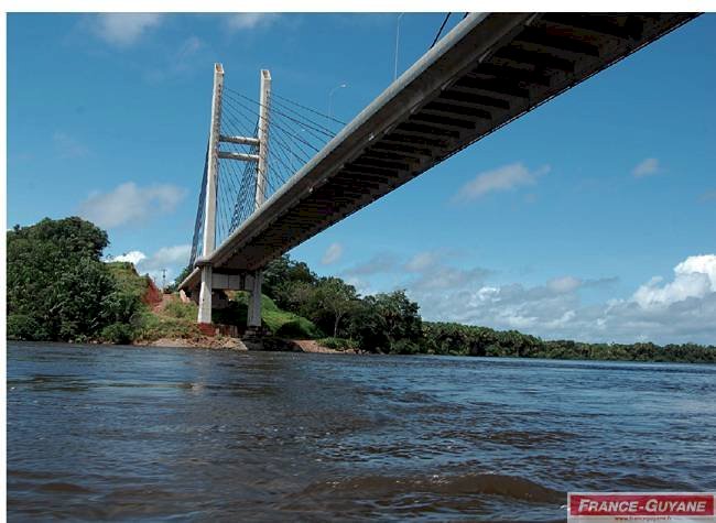 Novo Horário na Ponte Oiapoque impulsiona Integração Regional