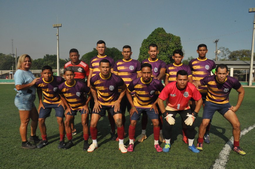 O time do Vera Cruz é finalista do campeonato municipal de Amapá 2024