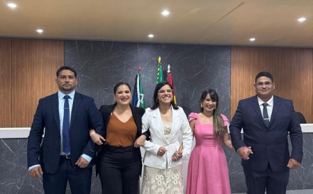 ELEIÇÃO DA MESA DIRETORA: ROBERTA DA MATTA É ELEITA PRESIDENTE DA CÂMARA MUNICIPAL DE AMAPÁ