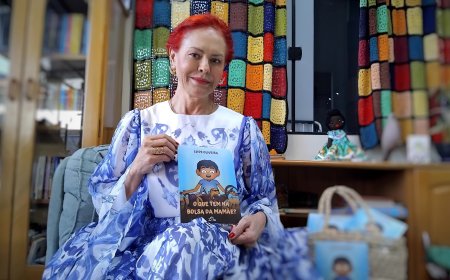 "O que tem na bolsa da mamãe?": Contadora de Histórias Lu de Oliveira lança seu primeiro livro infantil