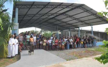 Inauguração da Quadra Coberta da Igreja Nossa Senhora de Nazaré fortalece ações sociais em Amapá