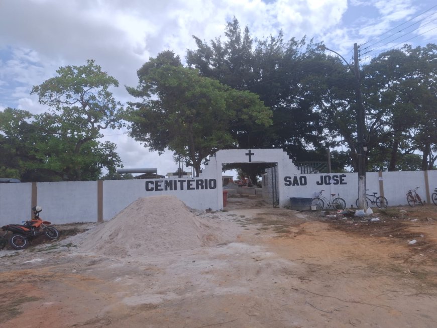 Cemitério de Amapá recebe preparativos para o Dia de Finados