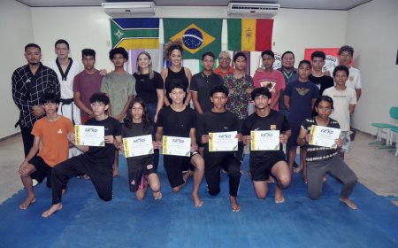 Alunos da Escola Maria Esmeralda de Moura conquistam faixa amarela em exame de Taekwondo