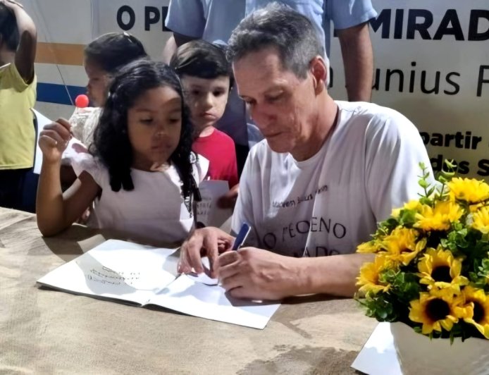 Encantarias amazônicas e resistência ambiental marcam lançamento literário em Macapá