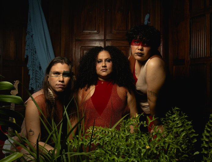 DO EXTREMO NORTE PARA A FEIRA DA MÚSICA DO CEARÁ: LUXUOSOS CORAÇÕES LEVA O BREGAPUNK AMAZÔNICO COM PARTICIPAÇÃO DE BELL BRANDÃO