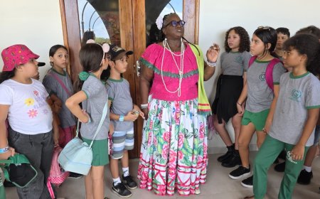 Dia Estadual e Municipal do Marabaixo reúne estudantes em programação educativa no Parque Residência
